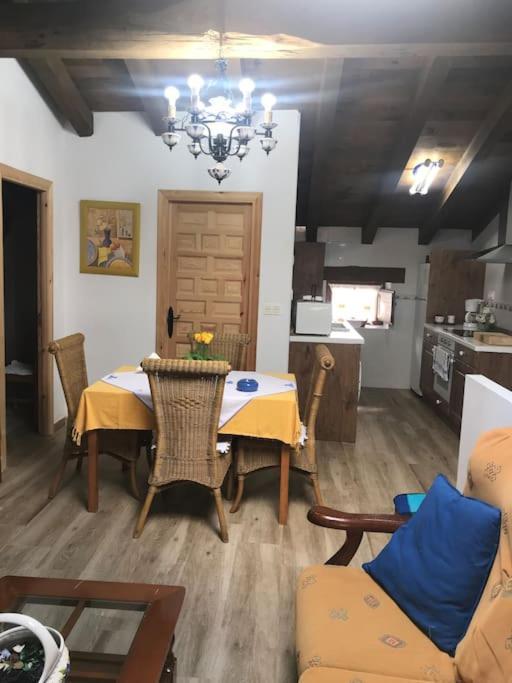 Apartamento Rustico En El Valle De Trapaga La Arboleda Zugaztieta Eksteriør billede